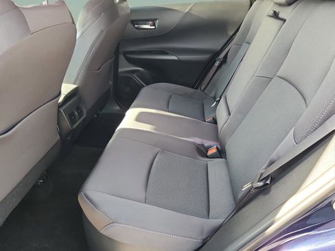 Certified 2023 Toyota Venza LE image 9