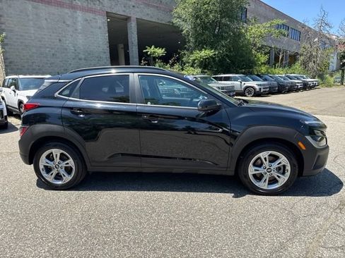 Used 2023 Hyundai Kona SEL w/ Cargo Package AWD/4WD image 16
