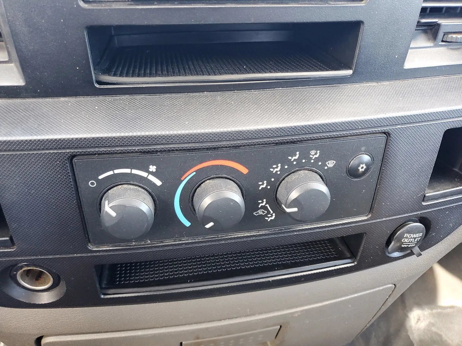 Used 2006 Dodge Ram 3500 Truck ST RWD image 26