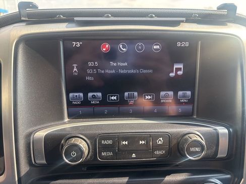 Used 2016 GMC Sierra 2500 SLT AWD/4WD image 18