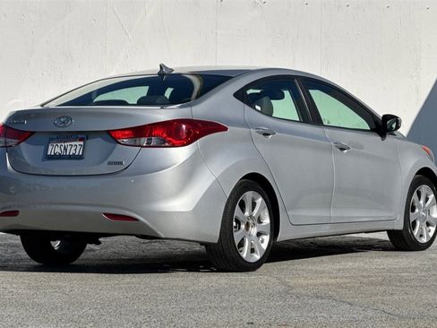 Used 2013 Hyundai Elantra Limited image 4
