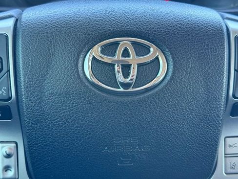 Used 2022 Toyota 4Runner Trail Special Edition AWD/4WD image 28