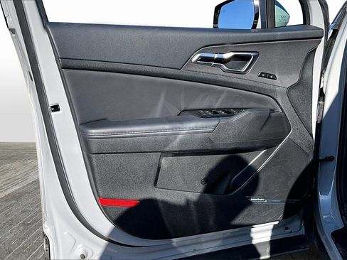 Certified 2023 Kia Sportage SX image 18