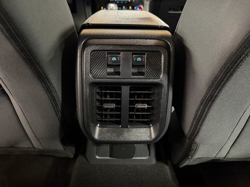 Used 2025 Ford Bronco 4-Door image 24