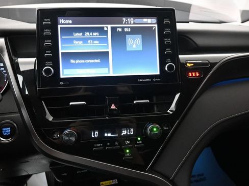 Used 2023 Toyota Camry XSE FWD image 19