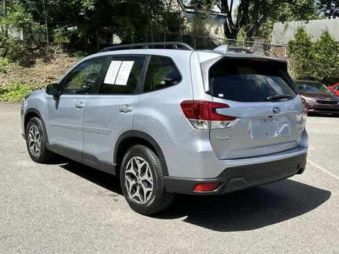 Certified 2023 Subaru Forester Premium AWD/4WD image 29