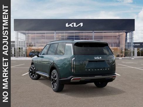 Used 2027 Kia Telluride SX w/ Towing Package FWD image 4