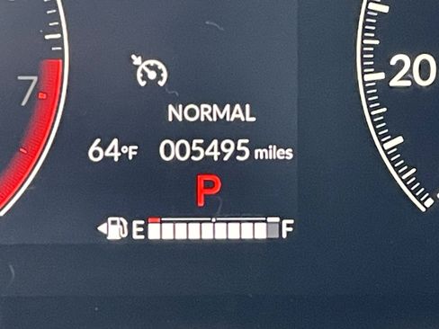 Used 2025 Honda HR-V LX image 15