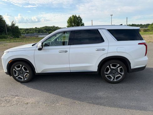 Used 2024 Hyundai Palisade Limited AWD/4WD image 8