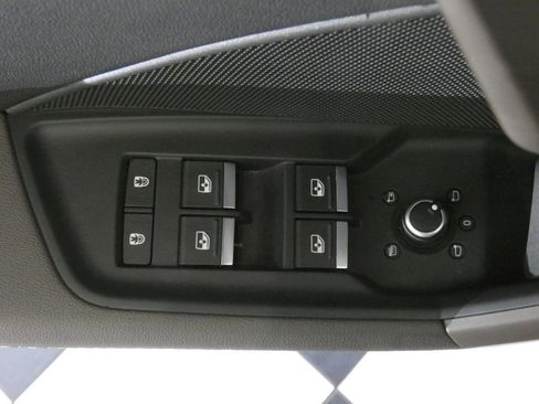 Used 2024 Audi A3 2.0T Premium image 17