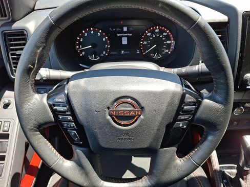 Used 2023 Nissan Frontier PRO-4X w/ Pro Convenience Package image 19