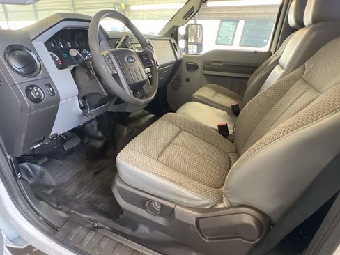 Used 2016 Ford F250 XL w/ XL Appearance Package RWD image 13