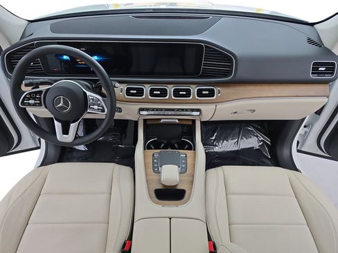 Used 2023 Mercedes-Benz GLE 350 4MATIC w/ AMG Line Exterior image 9