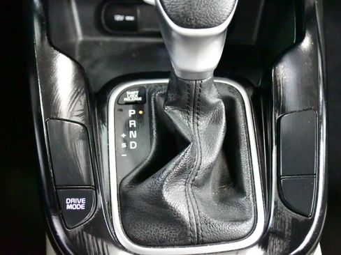 Used 2025 Kia Soul LX w/ LX Technology Package image 28