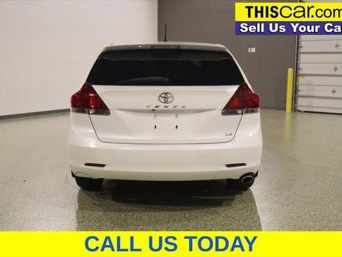 Used 2015 Toyota Venza LE FWD image 6