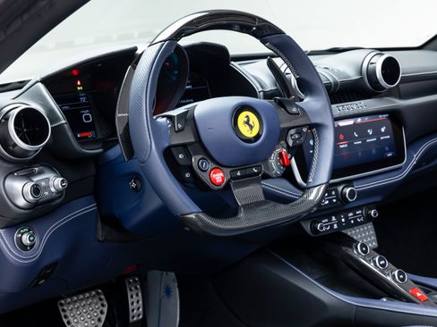 Certified 2023 Ferrari Portofino M RWD image 31