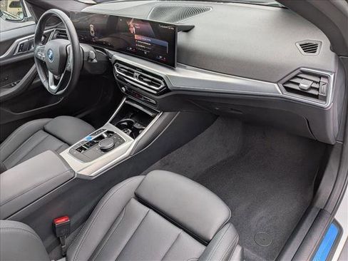 Certified 2023 BMW i4 eDrive35 RWD image 23