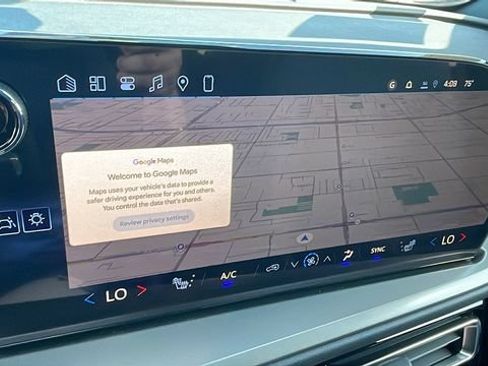 New 2026 Chevrolet Traverse LT w/ LPO, Floor Liner Package FWD image 19