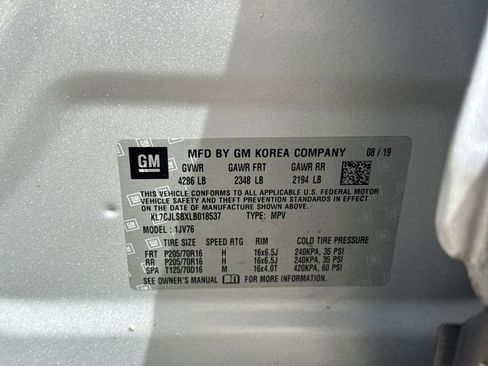 Used 2020 Chevrolet Trax LT w/ LT Convenience Package FWD image 39