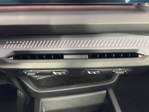 Used 2026 BMW 228i w/ Technology Package FWD image 27