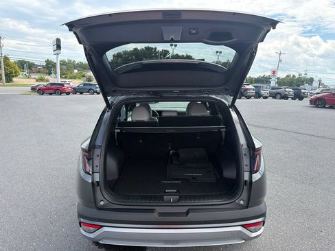 Used 2026 Hyundai Tucson Limited AWD/4WD image 19