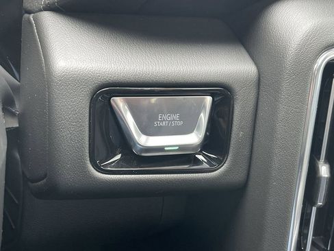 New 2026 GMC Yukon XL Denali image 17