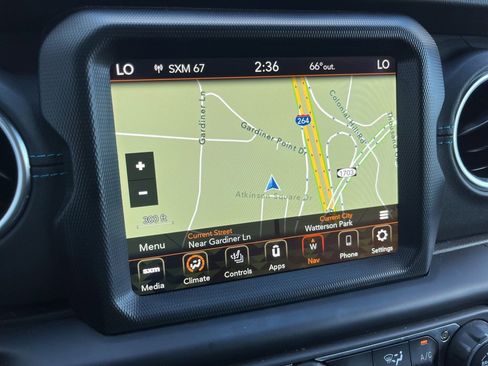 Used 2022 Jeep Wrangler Unlimited Rubicon 4xe w/ Cold Weather Group image 34