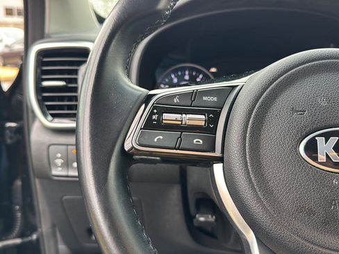 Used 2021 Kia Sportage EX image 18