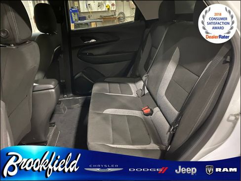 Used 2025 Chevrolet TrailBlazer LT image 17