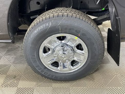 New 2026 RAM 3500 Tradesman AWD/4WD image 16