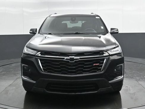 Used 2023 Chevrolet Traverse RS image 8