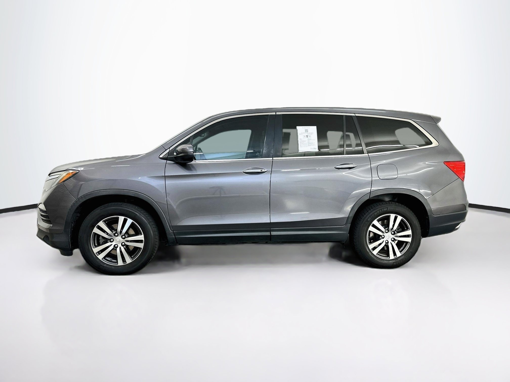 Used 2016 Honda Pilot EX-L image 4