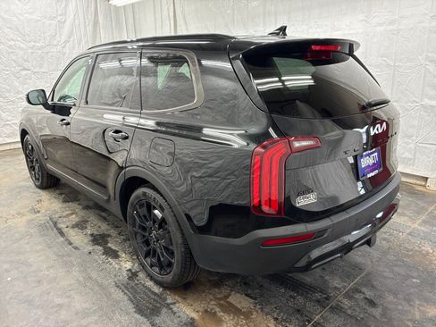 Certified 2022 Kia Telluride EX w/ EX Premium Package AWD/4WD image 4