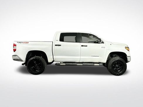 Used 2015 Toyota Tundra SR5 w/ TRD Off Road Package AWD/4WD image 9