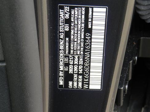 Certified 2022 Mercedes-Benz S 500 4MATIC image 8