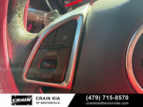 Used 2016 Chevrolet Camaro SS image 33