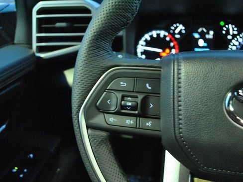 New 2026 Toyota Tundra SR5 image 10