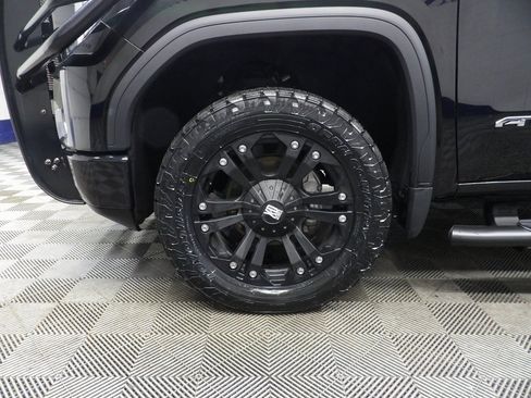 Used 2021 GMC Sierra 1500 AT4 image 7