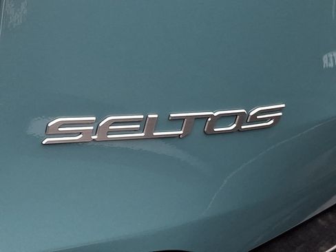 New 2026 Kia Seltos S AWD/4WD image 14