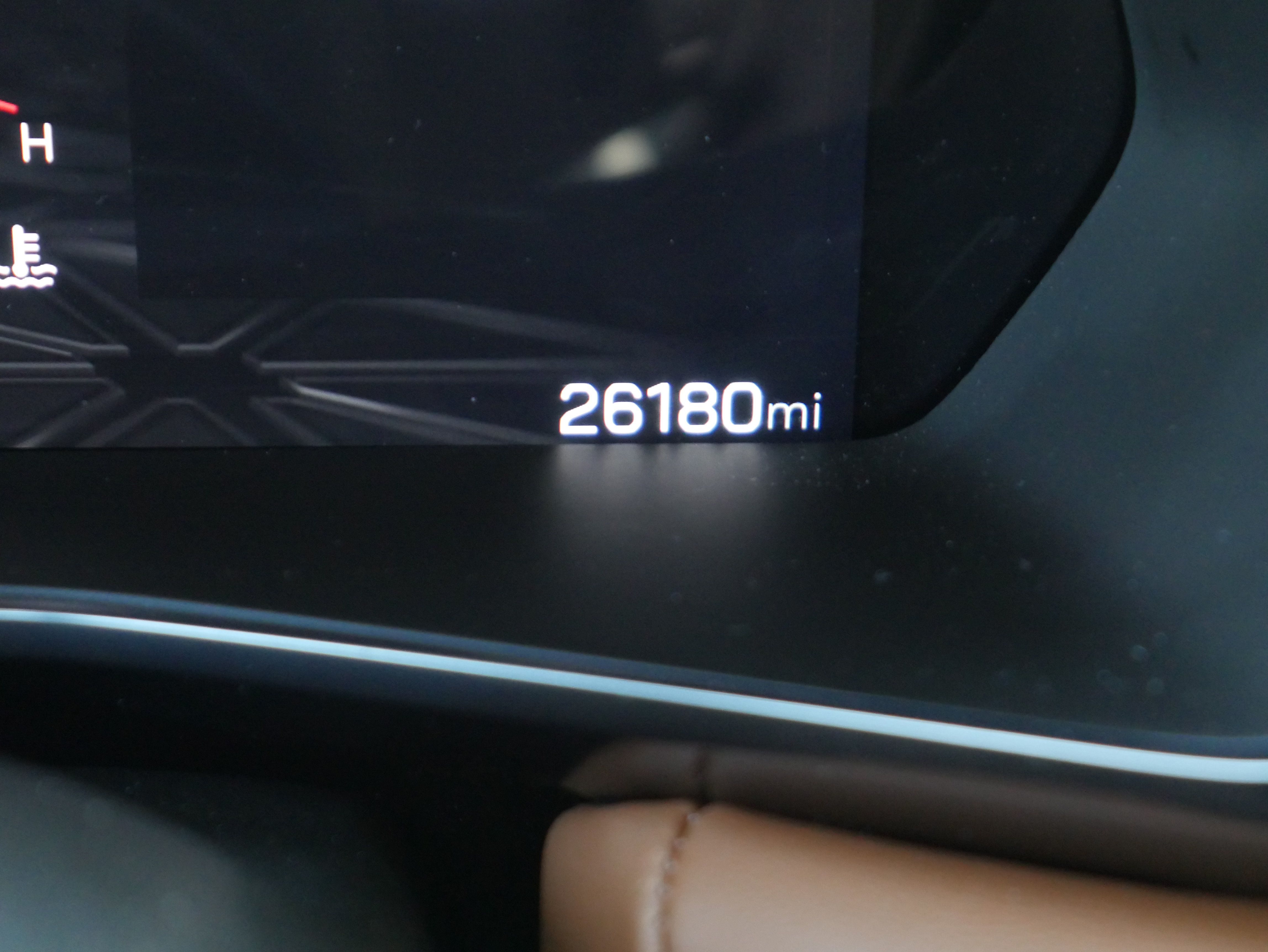 Certified 2025 GMC Canyon AT4 w/ Nightfall Edition AWD/4WD image 41
