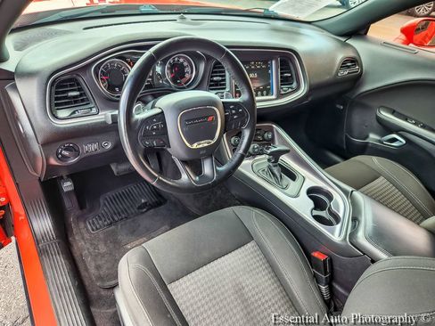 Used 2016 Dodge Challenger SXT w/ Sound Group RWD image 8