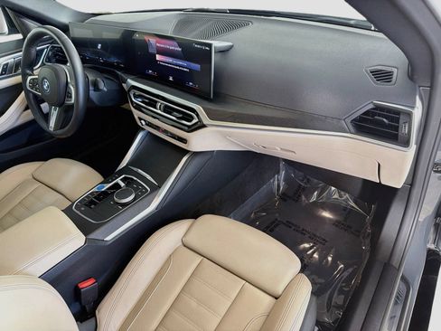 Used 2023 BMW i4 eDrive40 w/ M Sport Package RWD image 31