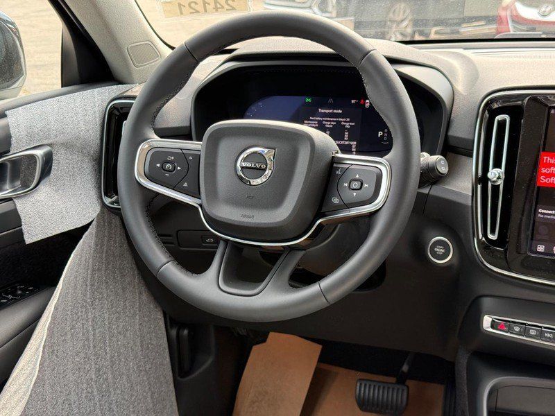New 2026 Volvo XC40 B5 Plus w/ Climate Package AWD/4WD image 7
