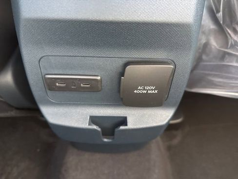 New 2026 Ford Maverick Lariat w/ Black Appearance Package image 22