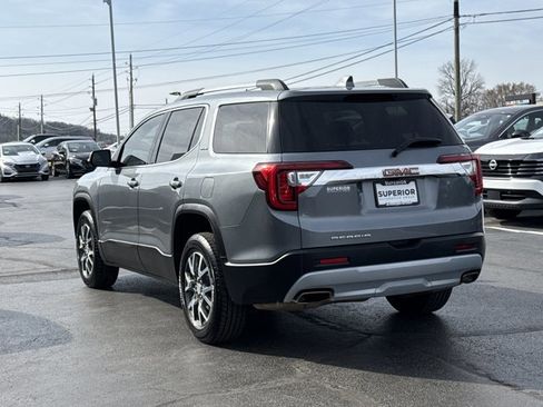 Used 2022 GMC Acadia SLE w/ Driver Convenience Package image 12