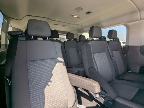 Used 2024 Ford Transit 350 XLT image 25