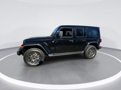 New 2026 Jeep Wrangler Sahara image 4