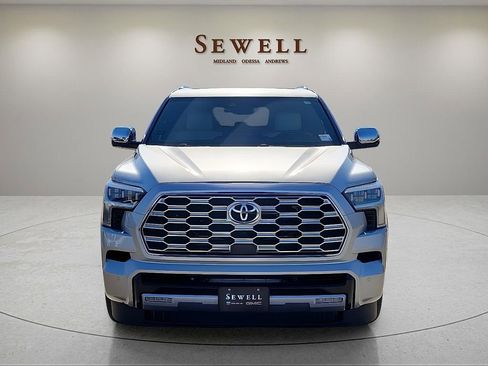 Used 2024 Toyota Sequoia Capstone image 8