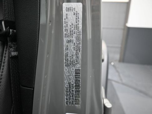 Used 2023 Jeep Wrangler Unlimited Rubicon w/ Cold Weather Group image 19