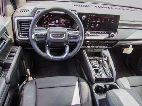 New 2026 GMC Canyon Elevation w/ Convenience Package image 19